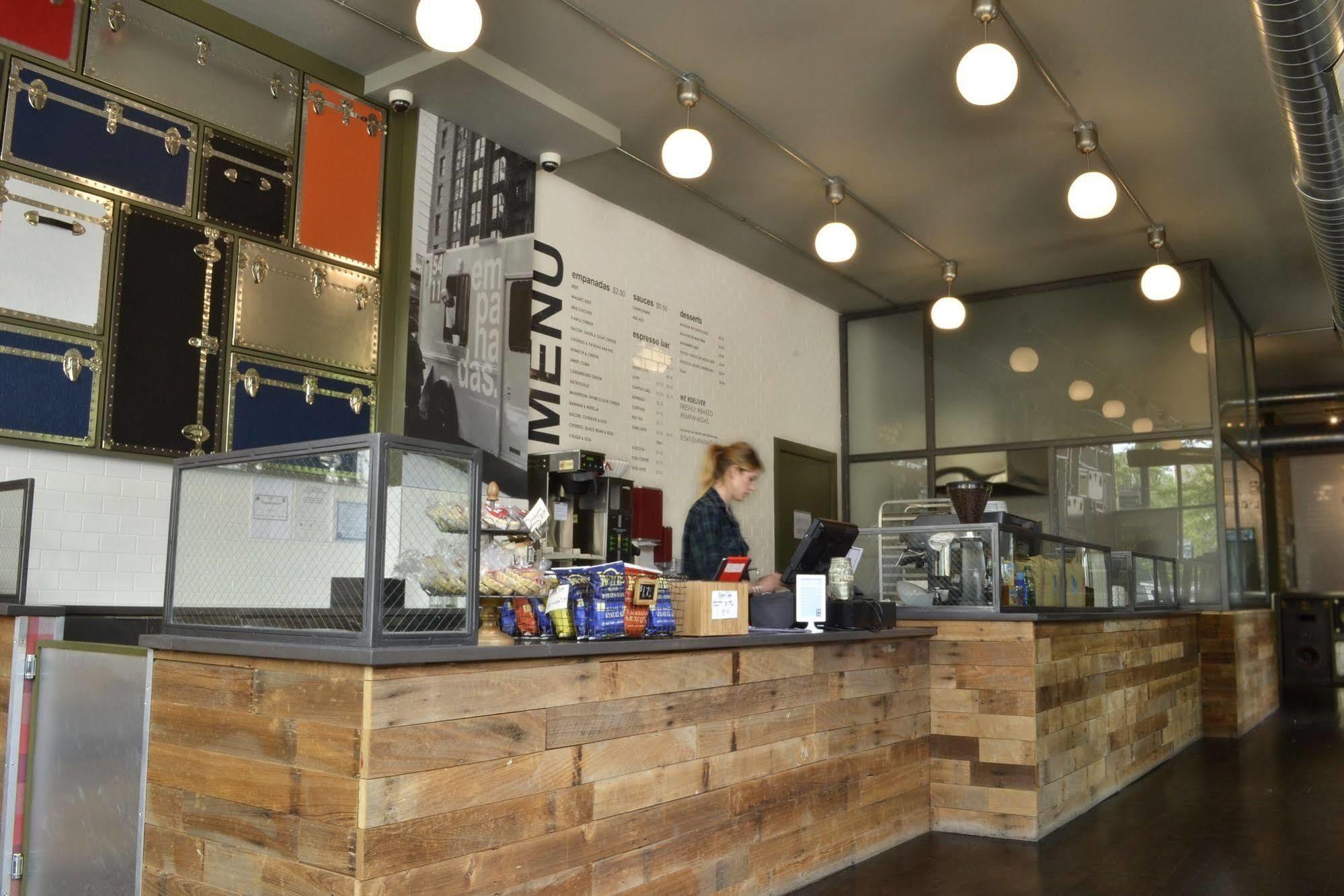 Holiday Jones Hostel Chicago Ngoại thất bức ảnh