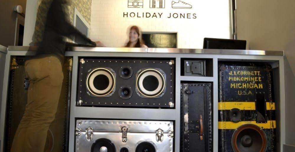Holiday Jones Hostel Chicago Ngoại thất bức ảnh